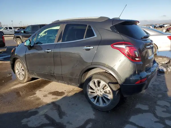 KL4CJESB8JB599722 2018 BUICK ENCORE - Image 2