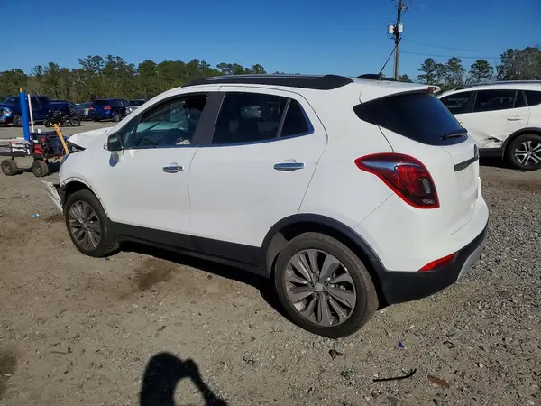 KL4CJESB8KB724011 2019 BUICK ENCORE - Image 2