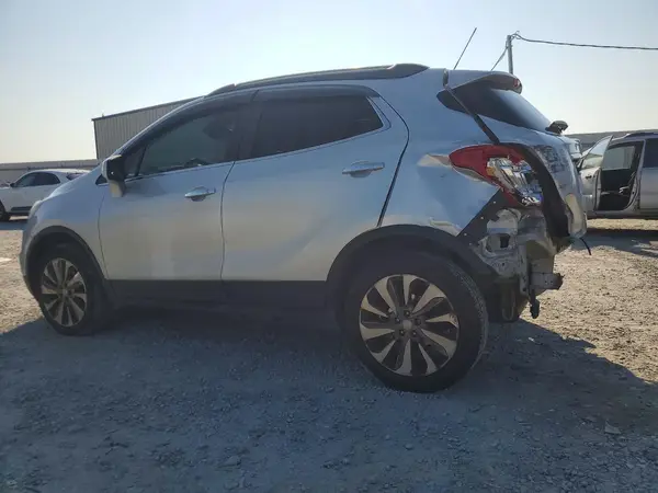 KL4CJESB8LB023535 2020 BUICK ENCORE - Image 2