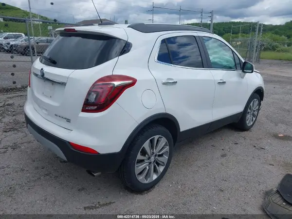KL4CJESB8LB322040 2020 BUICK ENCORE - Image 2