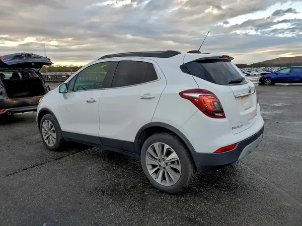 KL4CJESB8LB327450 2020 BUICK ENCORE - Image 2