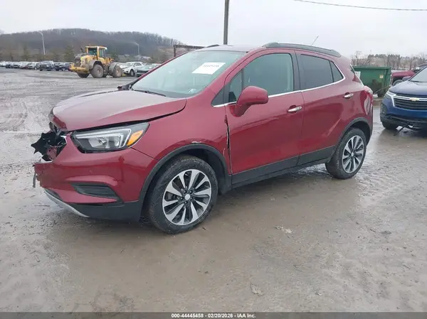 KL4CJESB8MB347568 2021 BUICK ENCORE - Image 2