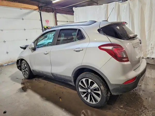 KL4CJESB8MB355587 2021 BUICK ENCORE - Image 2