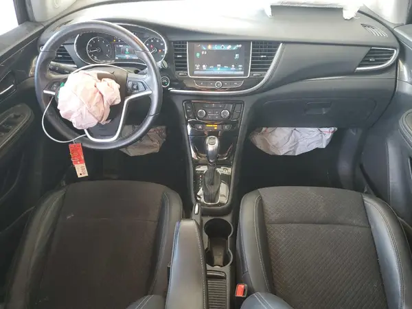 KL4CJESB8MB357873 2021 BUICK ENCORE - Image 8