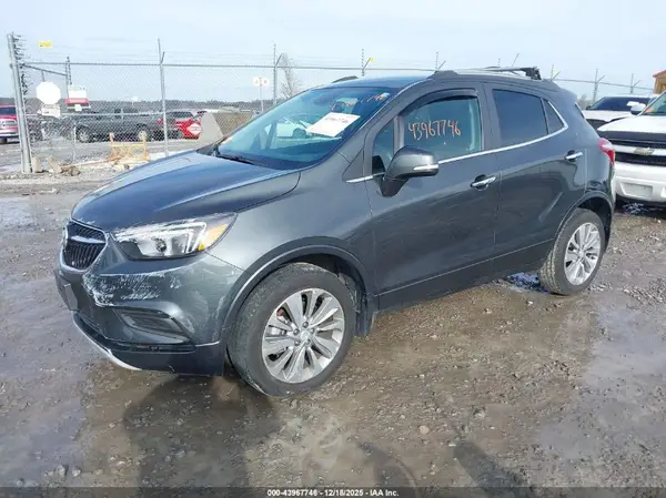 KL4CJESBXJB633806 2018 BUICK ENCORE - Image 2