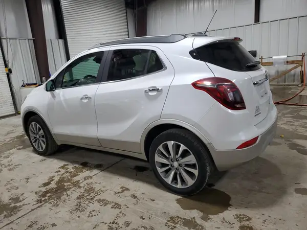 KL4CJESBXJB637581 2018 BUICK ENCORE - Image 2