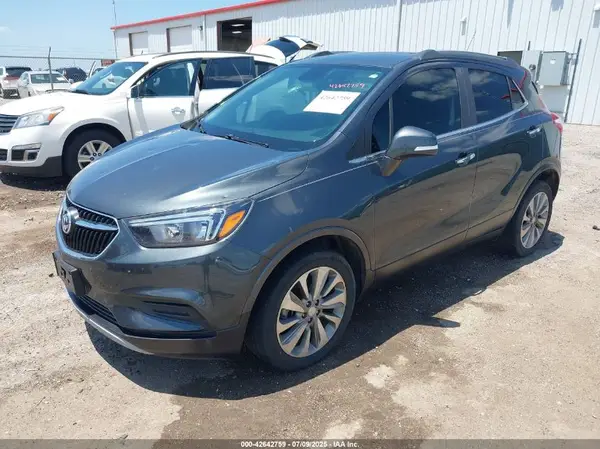 KL4CJESBXJB656955 2018 BUICK ENCORE - Image 2