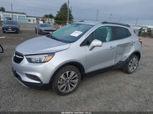 KL4CJESBXJB664327 2018 BUICK ENCORE - Image 2