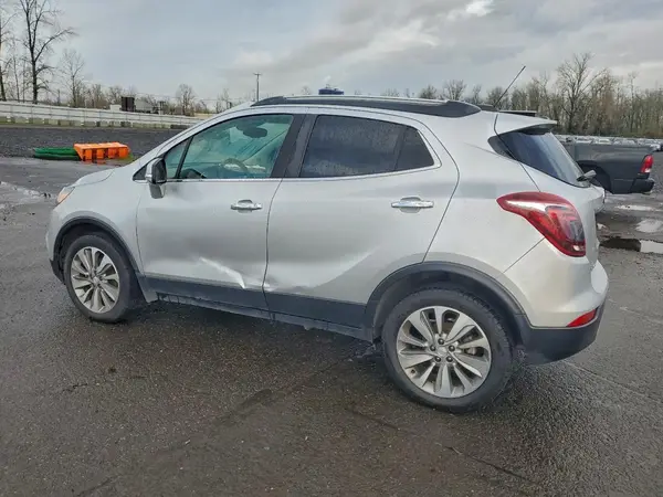 KL4CJESBXJB673156 2018 BUICK ENCORE - Image 2