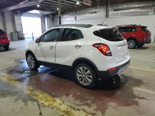 KL4CJESBXKB813143 2019 BUICK ENCORE - Image 2