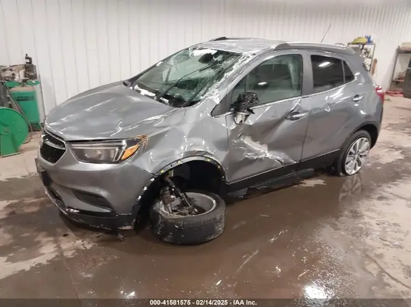 KL4CJESBXKB878607 2019 BUICK ENCORE - Image 2