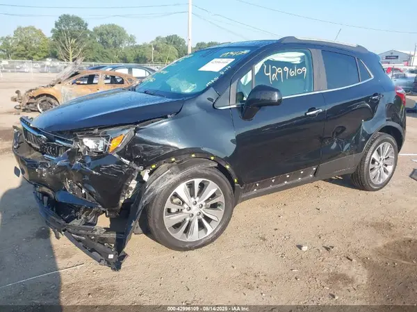 KL4CJESBXLB093425 2020 BUICK ENCORE - Image 2