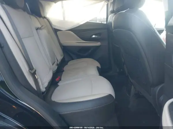 KL4CJESBXLB093425 2020 BUICK ENCORE - Image 8