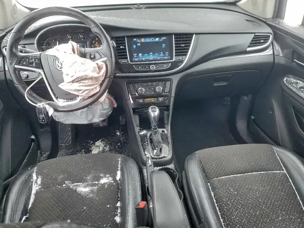 KL4CJESBXMB335003 2021 BUICK ENCORE - Image 8