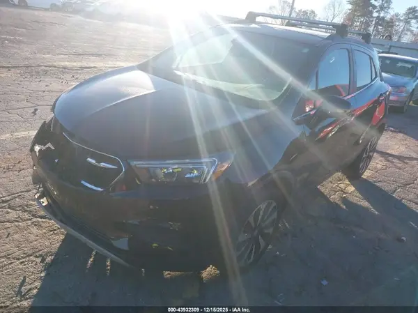 KL4CJESBXMB357521 2021 BUICK ENCORE - Image 2