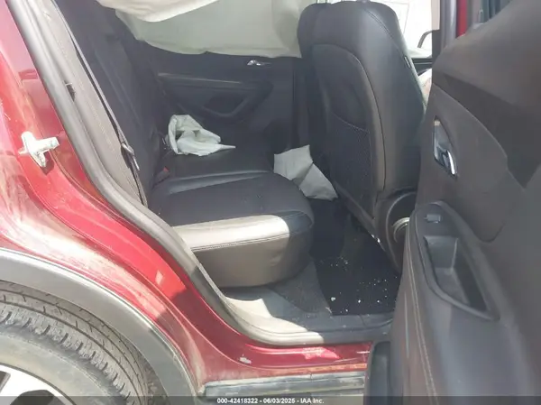 KL4CJESM0MB375902 2021 BUICK ENCORE - Image 8