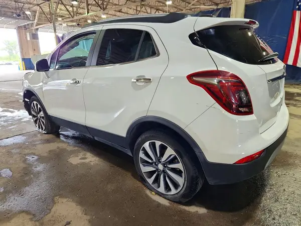 KL4CJESM0NB500415 2022 BUICK ENCORE - Image 2