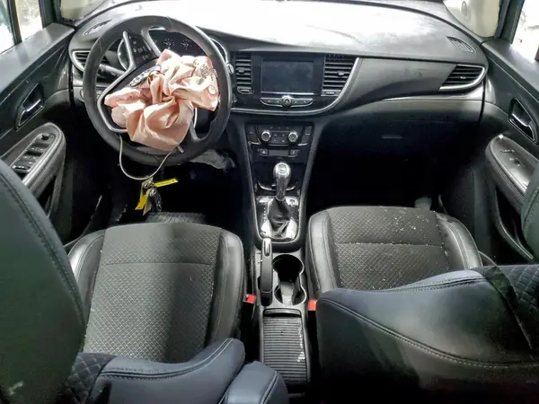 KL4CJESM0NB565572 2022 BUICK ENCORE - Image 8