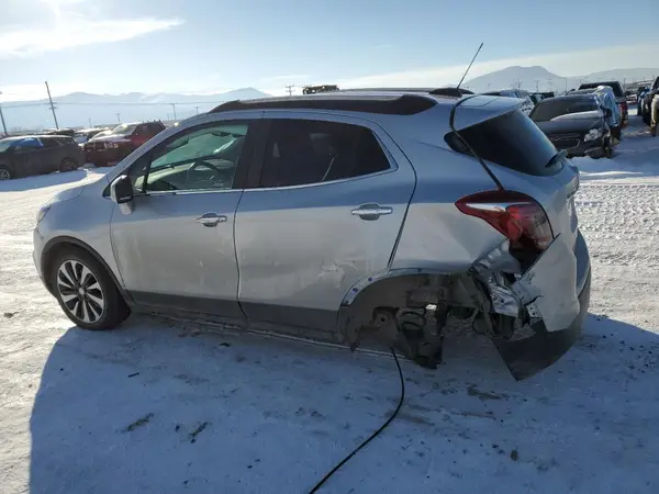 KL4CJESM1NB508068 2022 BUICK ENCORE - Image 2