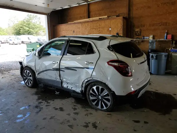 KL4CJESM1NB508409 2022 BUICK ENCORE - Image 2