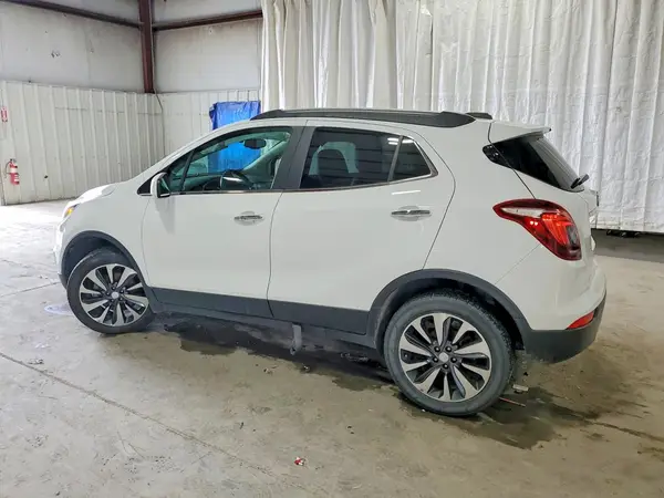 KL4CJESM1NB522679 2022 BUICK ENCORE - Image 2