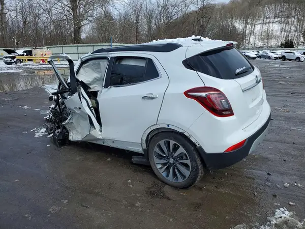 KL4CJESM1NB525646 2022 BUICK ENCORE - Image 2
