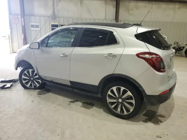 KL4CJESM1NB555259 2022 BUICK ENCORE - Image 2