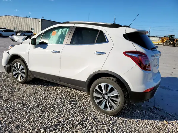 KL4CJESM1NB558601 2022 BUICK ENCORE - Image 2