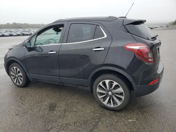 KL4CJESM2NB515613 2022 BUICK ENCORE - Image 2