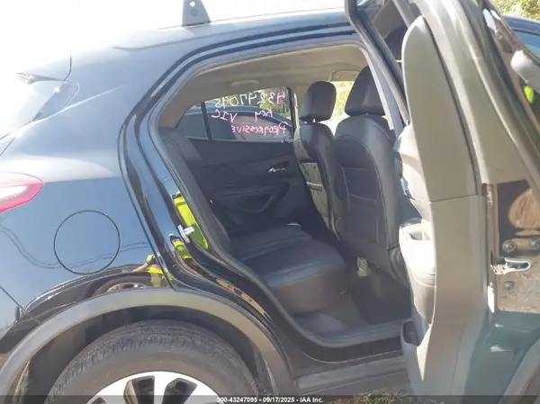 KL4CJESM2NB517121 2022 BUICK ENCORE - Image 8