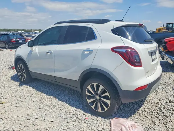 KL4CJESM2NB540026 2022 BUICK ENCORE - Image 2
