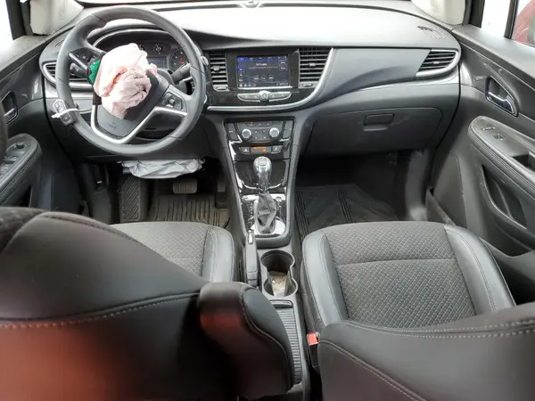 KL4CJESM2NB557845 2022 BUICK ENCORE - Image 8