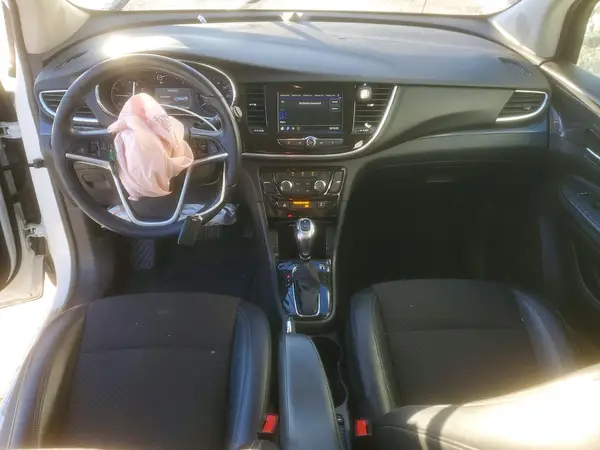 KL4CJESM3NB509674 2022 BUICK ENCORE - Image 8