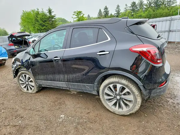 KL4CJESM3NB509724 2022 BUICK ENCORE - Image 2