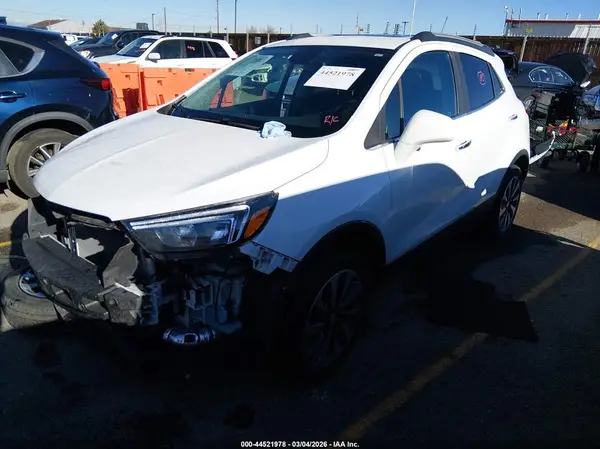KL4CJESM3NB513028 2022 BUICK ENCORE - Image 2
