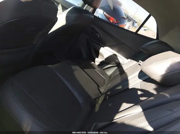 KL4CJESM3NB513028 2022 BUICK ENCORE - Image 8
