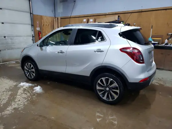 KL4CJESM3NB518097 2022 BUICK ENCORE - Image 2