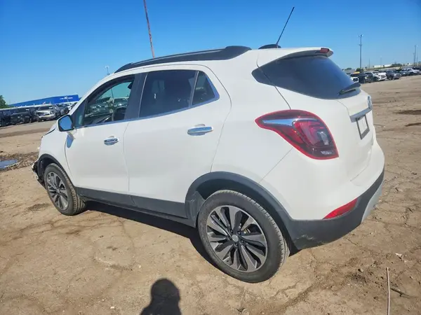 KL4CJESM3NB523266 2022 BUICK ENCORE - Image 2
