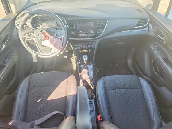 KL4CJESM3NB523266 2022 BUICK ENCORE - Image 8