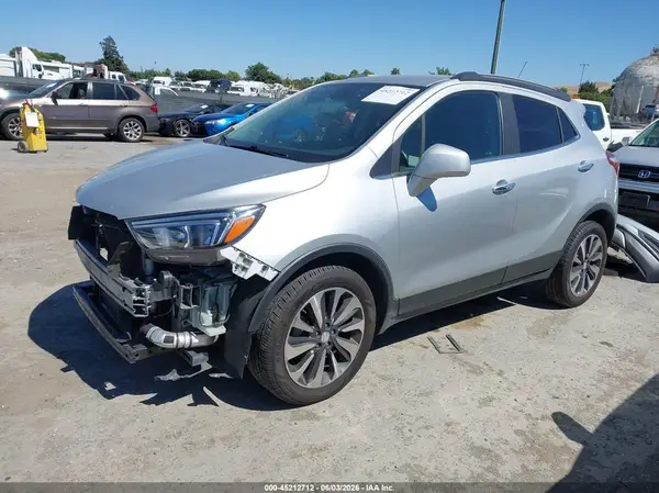 KL4CJESM3NB530475 2022 BUICK ENCORE - Image 2