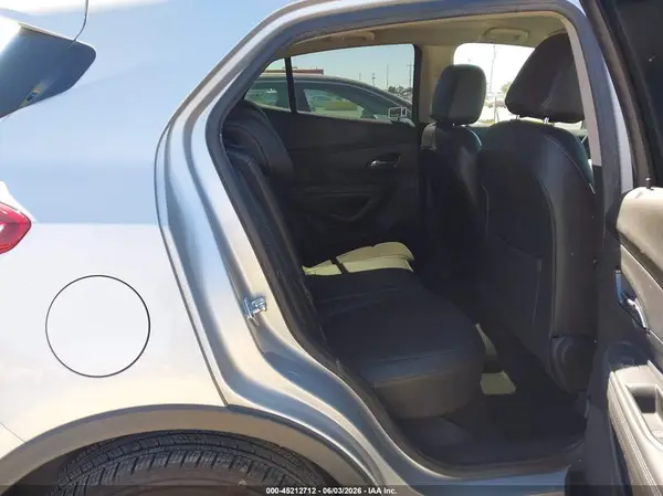 KL4CJESM3NB530475 2022 BUICK ENCORE - Image 8
