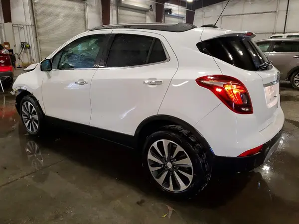 KL4CJESM3NB547616 2022 BUICK ENCORE - Image 2