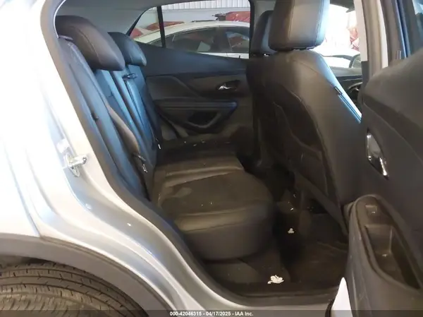 KL4CJESM3NB560690 2022 BUICK ENCORE - Image 8