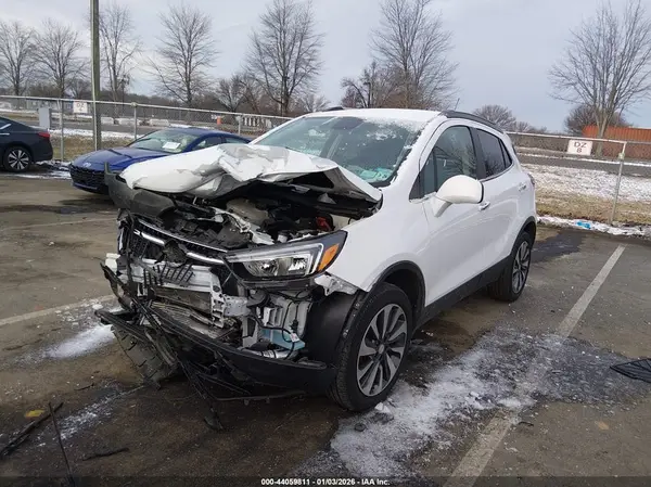 KL4CJESM3NB564030 2022 BUICK ENCORE - Image 2