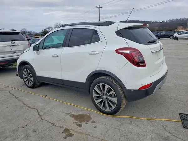KL4CJESM3NB566585 2022 BUICK ENCORE - Image 2