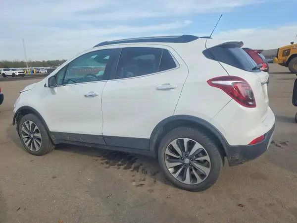 KL4CJESM4NB552033 2022 BUICK ENCORE - Image 2