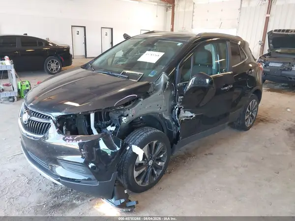 KL4CJESM4NB565591 2022 BUICK ENCORE - Image 2
