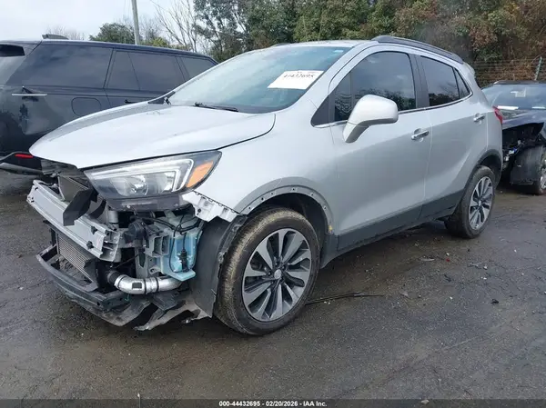 KL4CJESM4NB567289 2022 BUICK ENCORE - Image 2