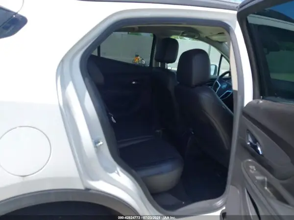 KL4CJESM5MB365169 2021 BUICK ENCORE - Image 8