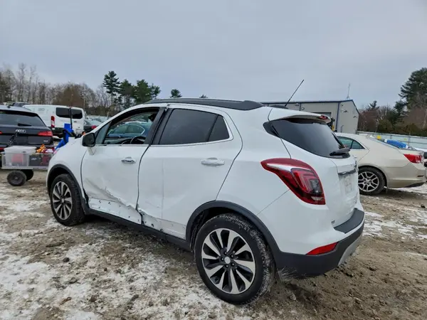 KL4CJESM5MB371554 2021 BUICK ENCORE - Image 2